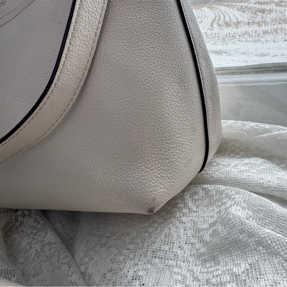Kate Spade Bailey Textured Leather Shoulder Bag - Parchment White - Picture 8 of 9